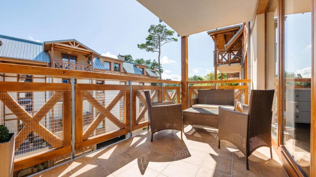 Apartamenty Sun & Snow Rezydencja Park ミエルノ エクステリア 写真