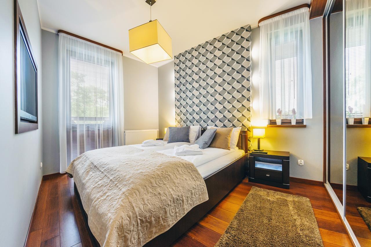 Apartamenty Sun & Snow Rezydencja Park ミエルノ エクステリア 写真